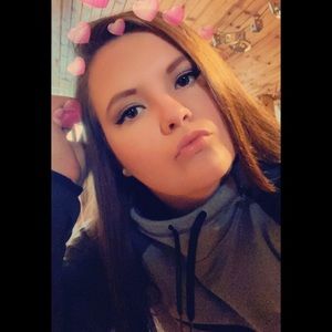 Meet your Posher, Haley